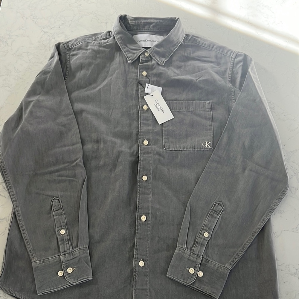 NWT Calvin Klein Jeans Button Down